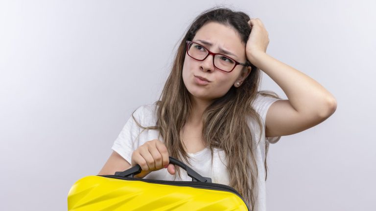 Cancelamento de hospedagem: o que fazer quando a agência ou o hotel te deixa na mão?