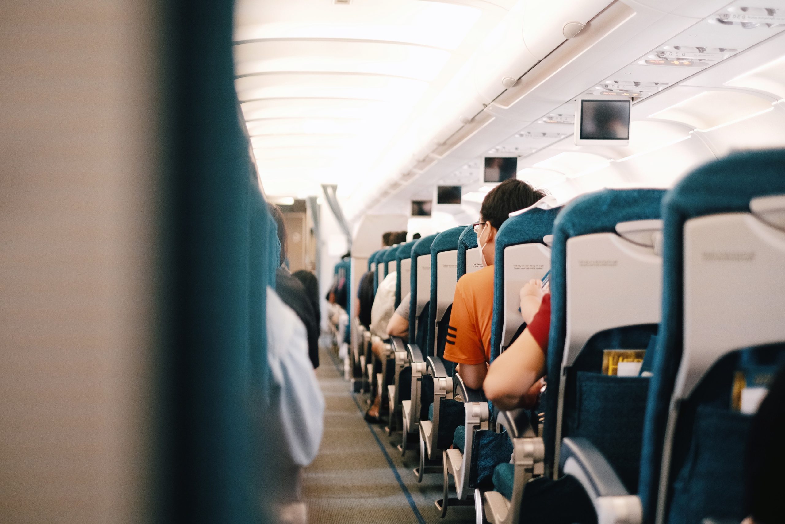 Dicas de viagem estranhas que podem salvar sua viagem (e evitar perrengues)